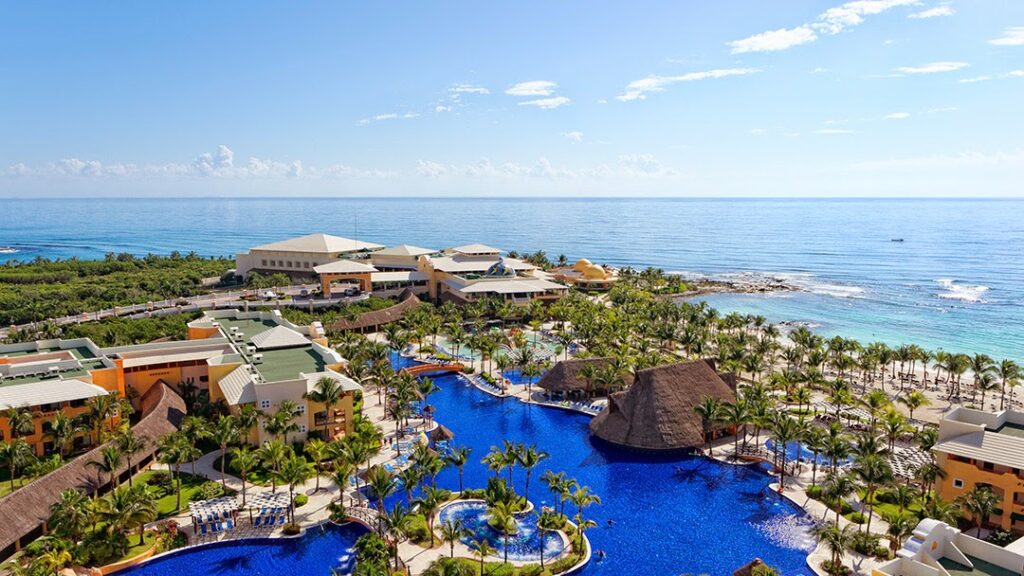 Barceló Maya Palace