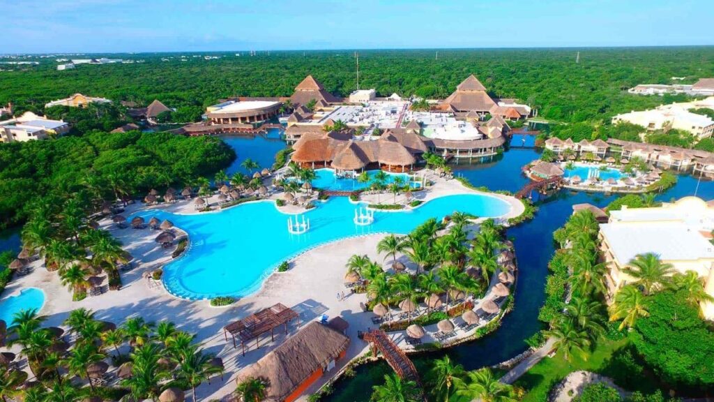 Grand Palladium White Sand Resort & Spa