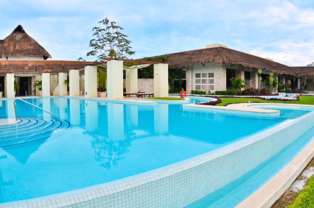 Grand Palladium Kantenah Resort & Spa