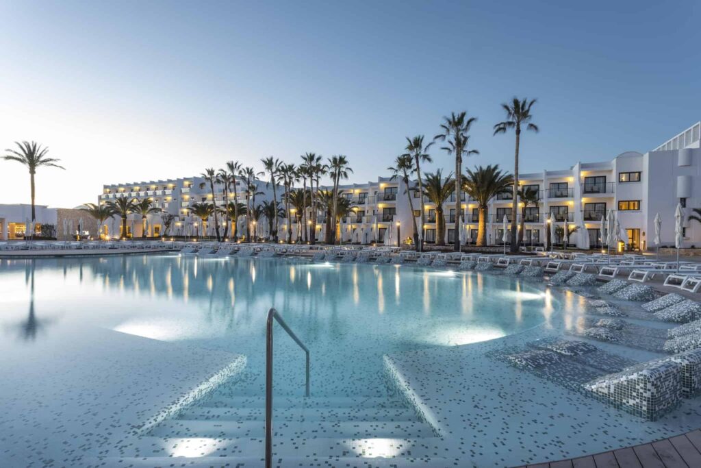 Grand Palladium White Island Resort & Spa